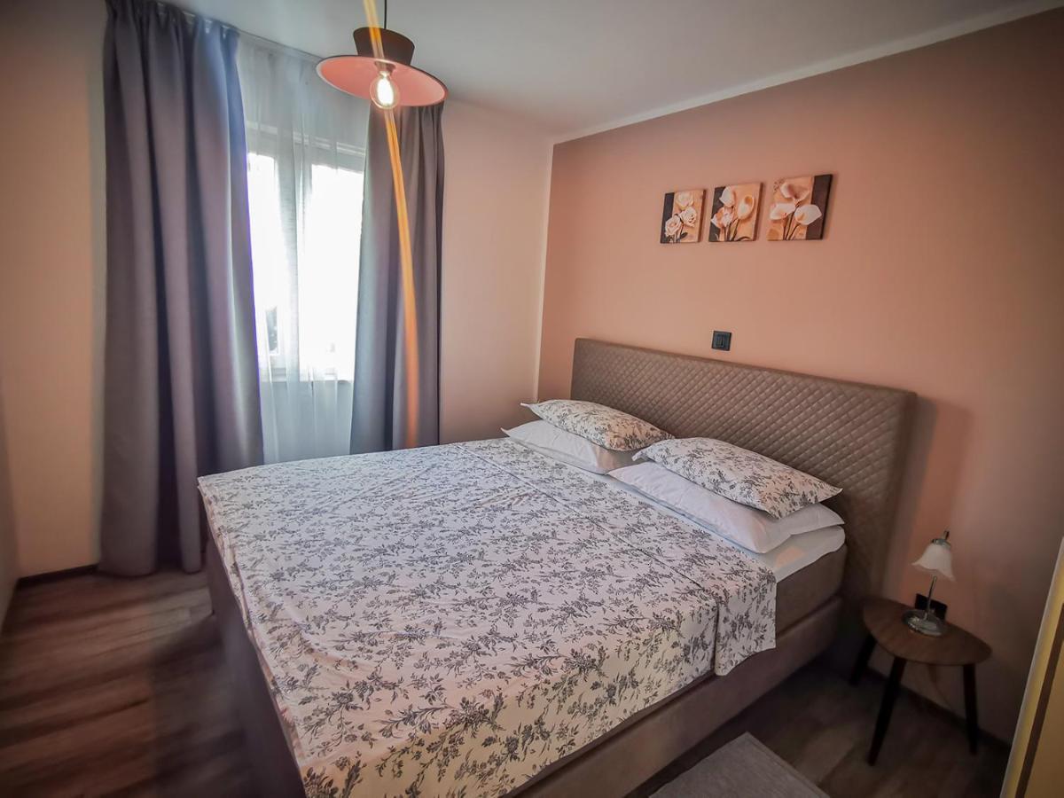 Premium Apartments Tade Фунтана Экстерьер фото